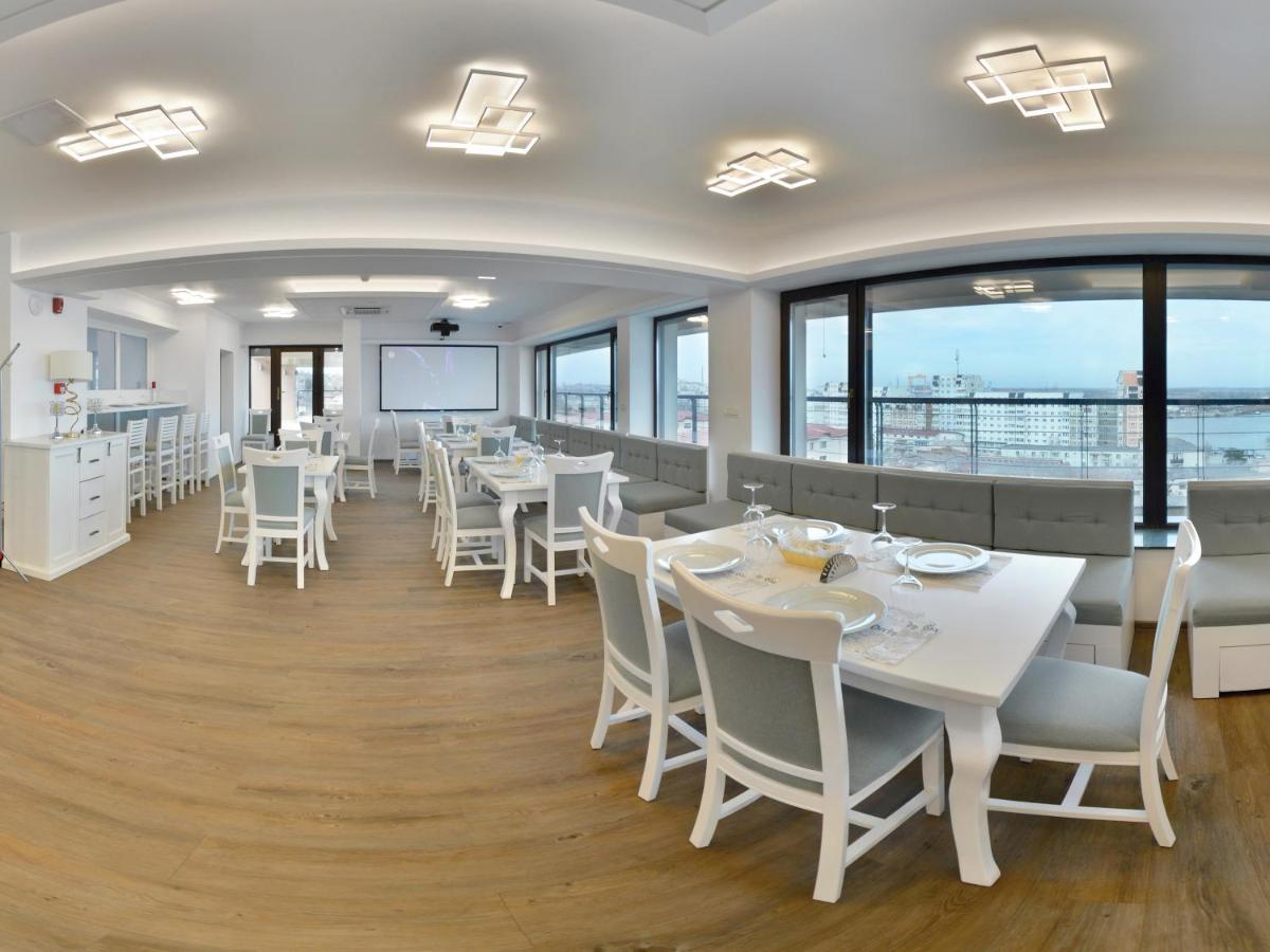 Hotel Condor Tulcea Exteriör bild